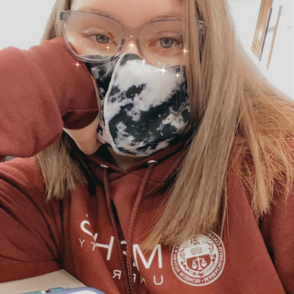 Meet your Posher, Samantha